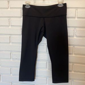 Lululemon Wunder Under High Rise Crop 21” Size 6
